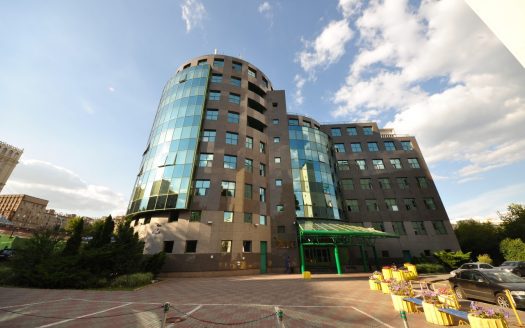 Чайка Плаза 1