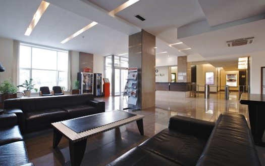 Бизнес Центр «H2O Плаза» 249 м²