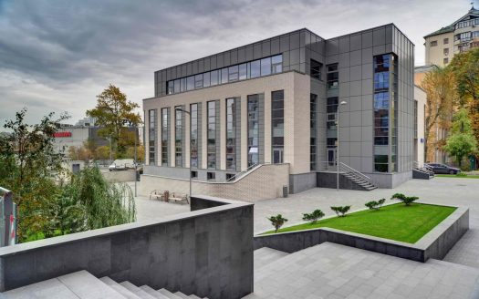 Бизнес центр «Красносельский» 1693 м²