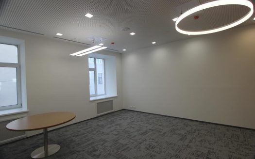 Особняк «Милютинский 13» 647 м²