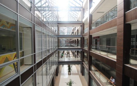 Бизнес центр «Омега Плаза» 156 м²