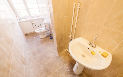 Бизнес центр «Лакки плюс» 383 м²