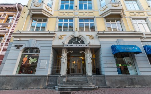 Собственник «Midland Plaza» (Мидланд Плаза)