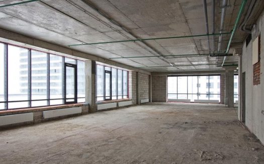 Ньютон Плаза